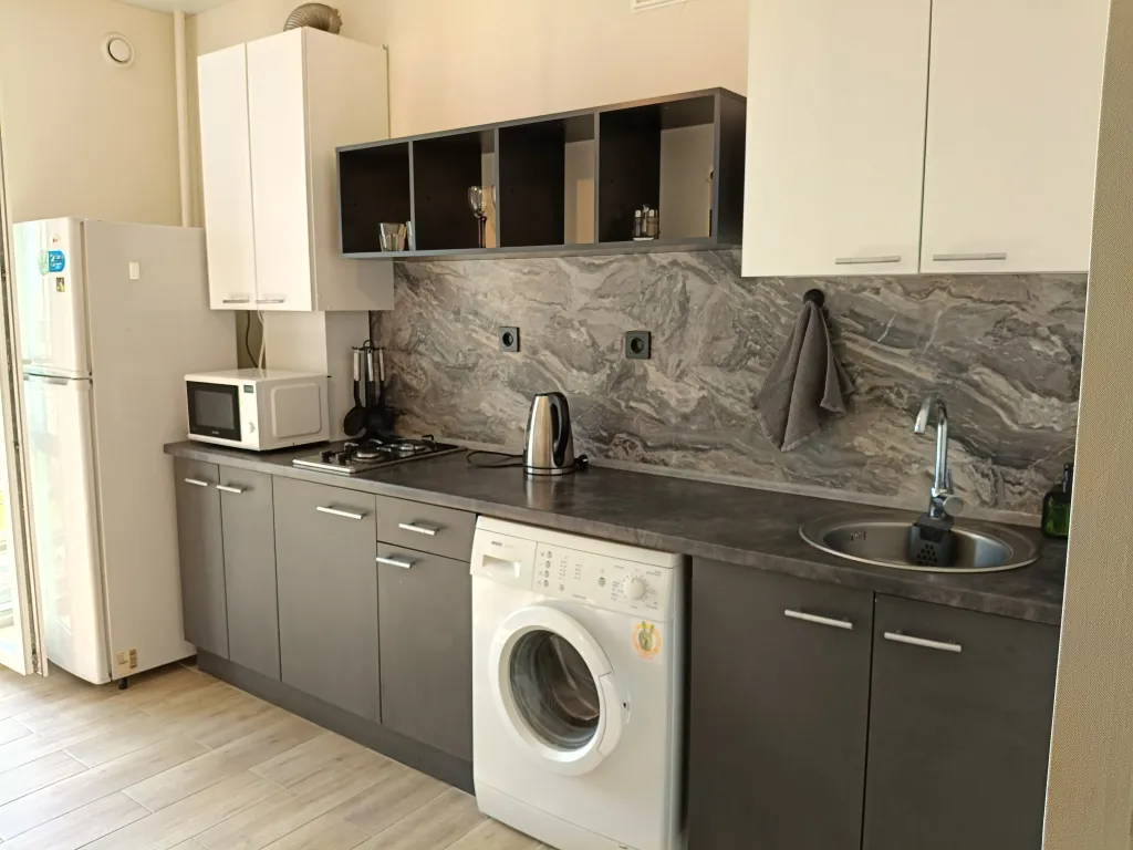 Квартира у озера