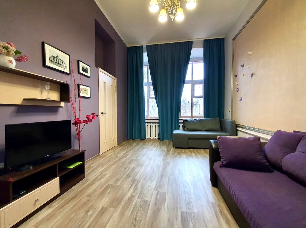 Квартира Двухкомнатная квартира. ЦЕНТР. Парковка во дворе. — Ярославль