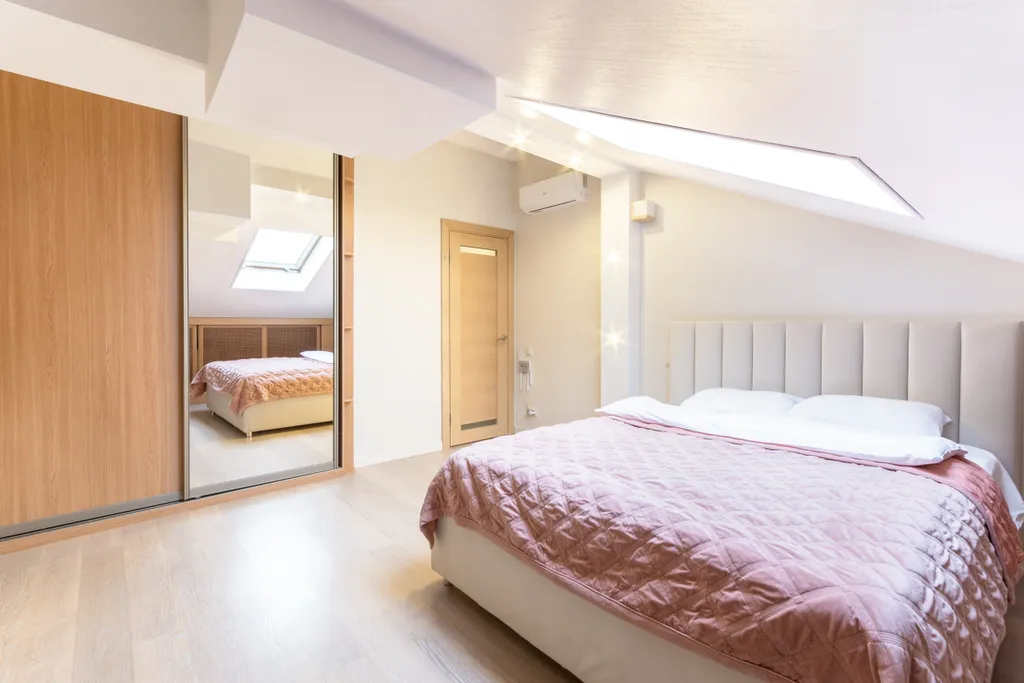 Мансардная квартира в центре города