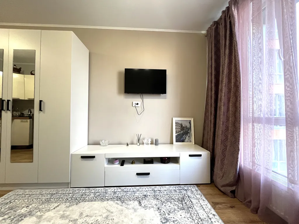 Уютная студия в пешей доступности от метро