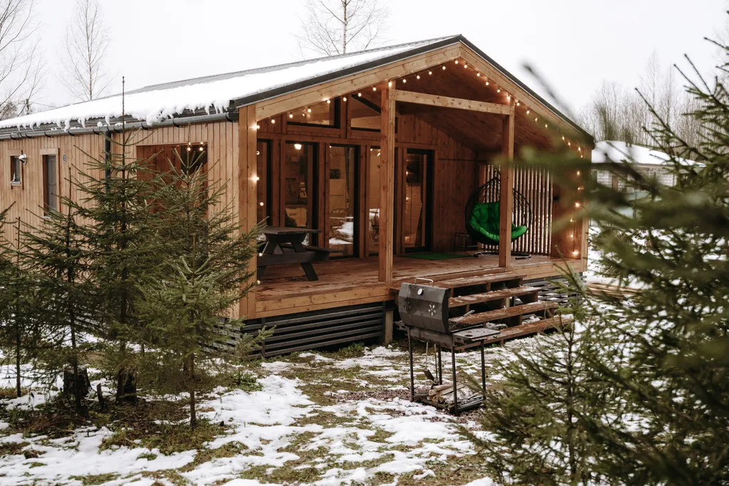 Коттедж Дом с видом на лес, сауной, 5 минут по лесной тропе до озера — Тосно