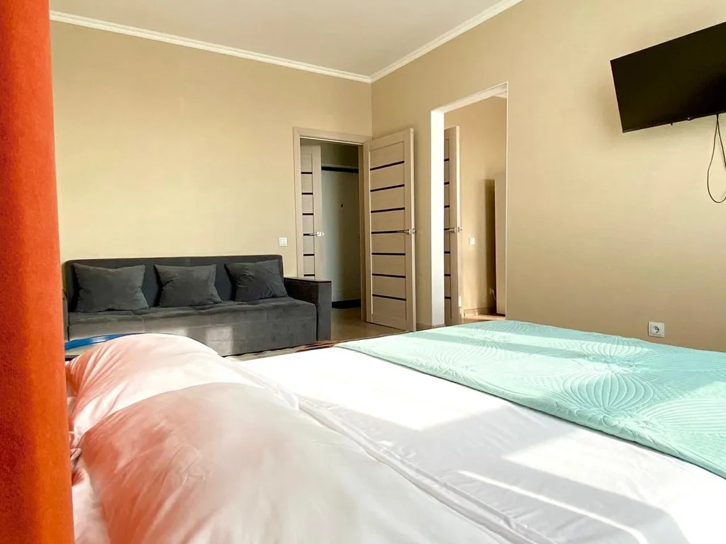 1-комнатная с кондиционером по Турану