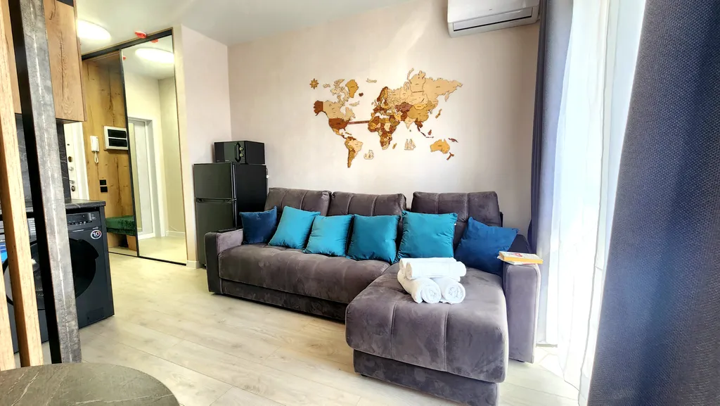 Квартира Шикарная студия с видом на бассейн — аренда посуточно в Сукко