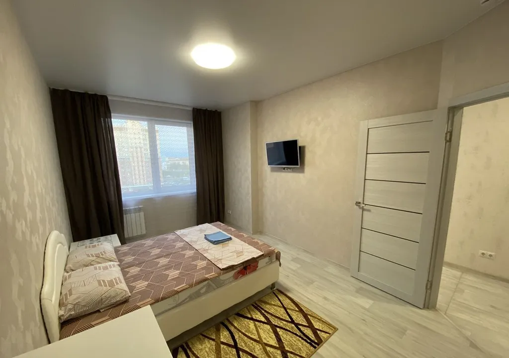 Просторная квартира в новом доме рядом с Кадетским училищем