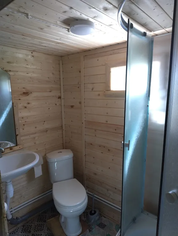 Коттедж Гостевой дом у пруда — Луга