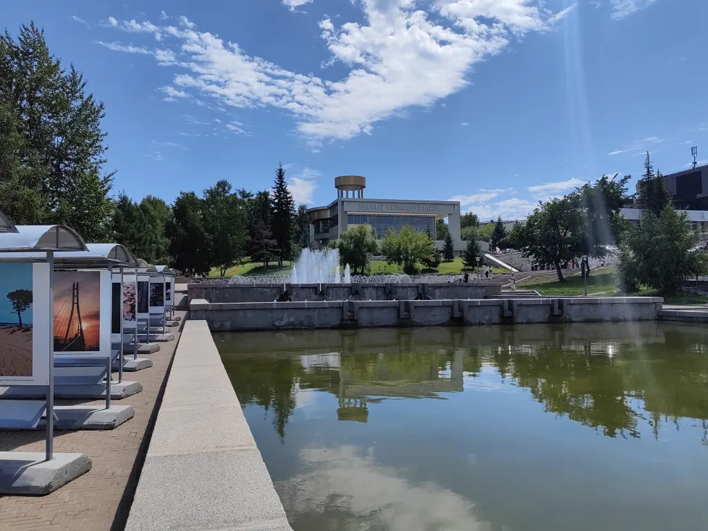 Топ квартира у выставкы в центре города