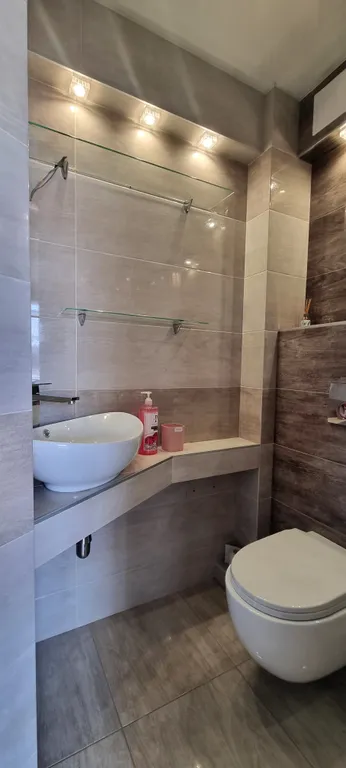 Просторная квартира для большой семьи рядом с пляжами