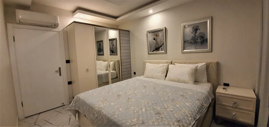 Квартира в самом центре города 100 метрах от моря с отличными видами