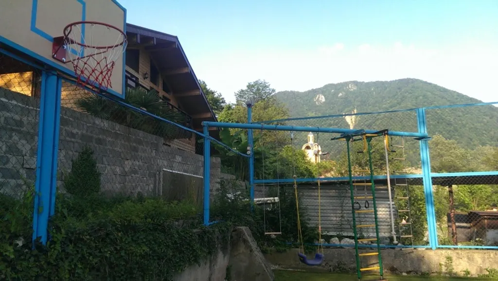 Дом в ущелье Ах-Цу