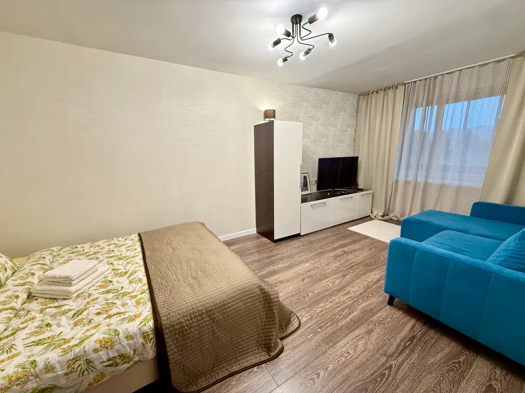 Центр, парковка, лифт, тёплый дом, ТЦ Трио, Лямус