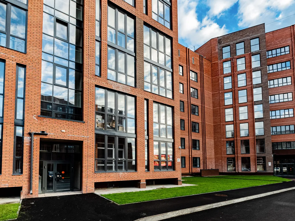 Евротрешка с панорамными окнами