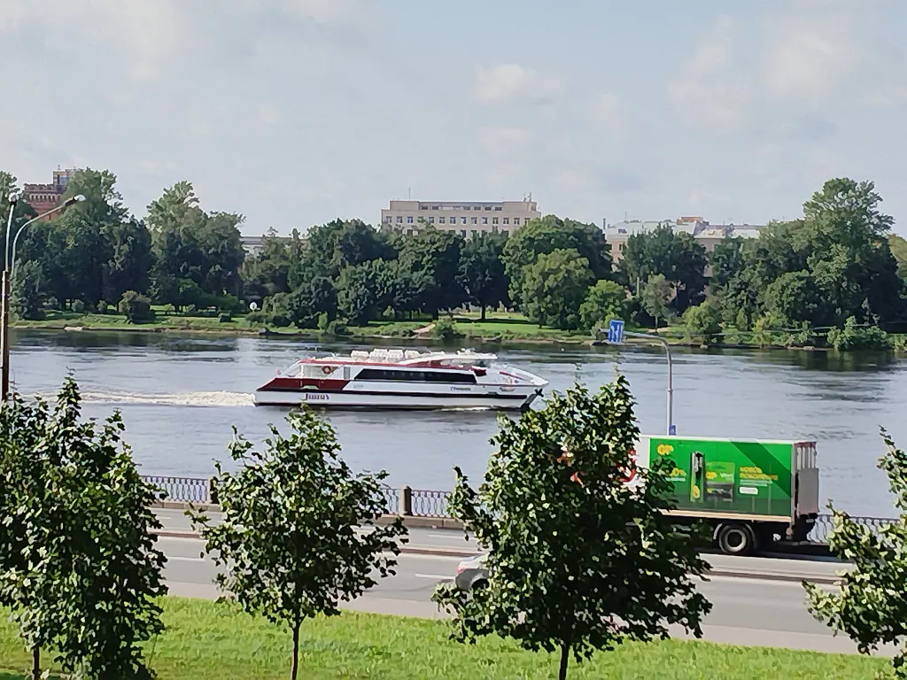 Квартира Квартира Эксклюзивный дом с видом на неву — Санкт-Петербург