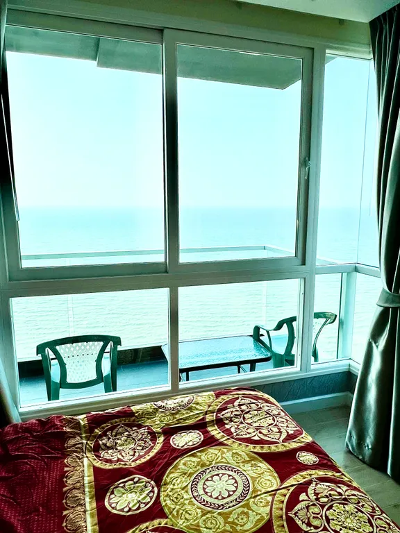 Просторные премиальные апартаменты-пентхаус