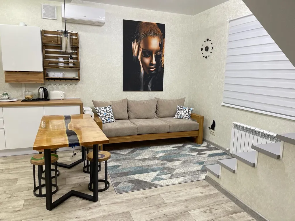 Уютный загородный дом с баней