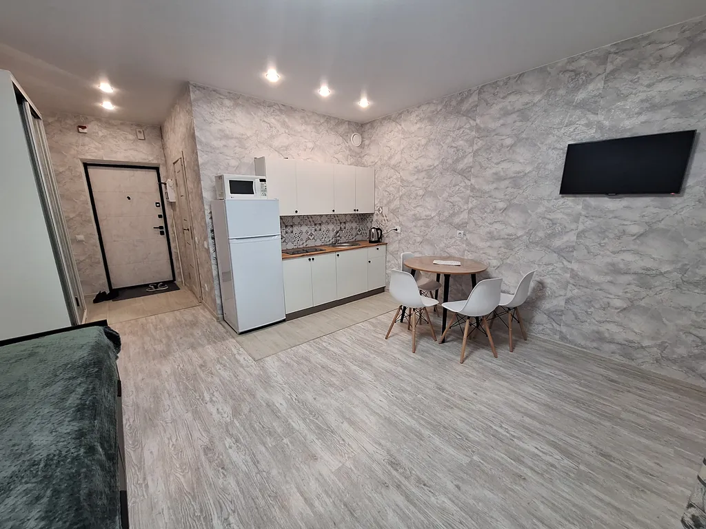 Квартира-студия с новым ремонтом