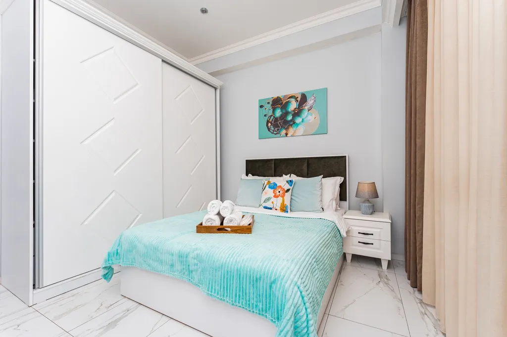 Просторная, семейная квартира с 3 спальнями / Стей Инн