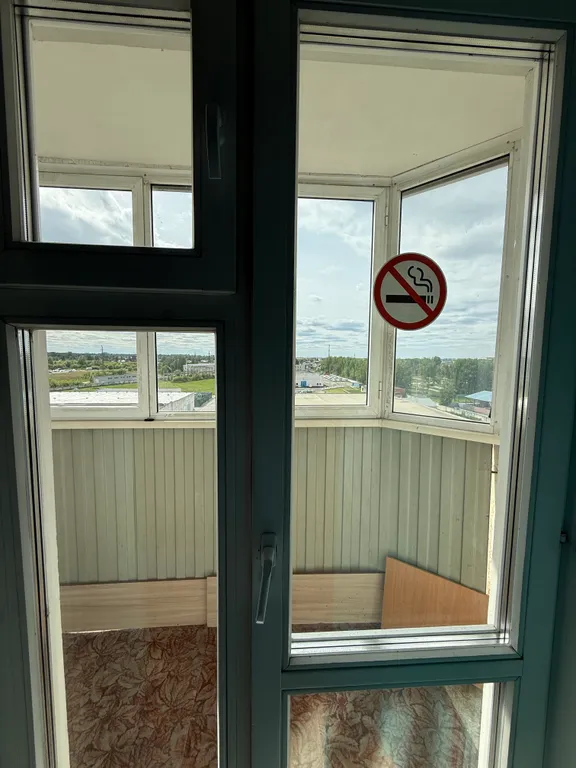 Студия  - диван, стиралка, холодильник, СВЧ, водонагреватель