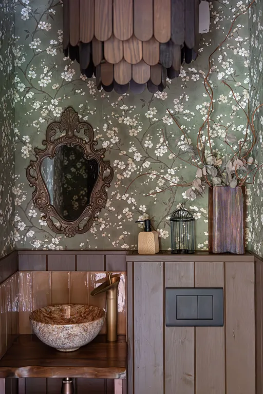 Сказочный уютный домик у моря