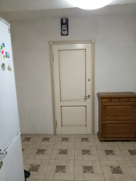 Уютная комната в золотом квадрате Западного