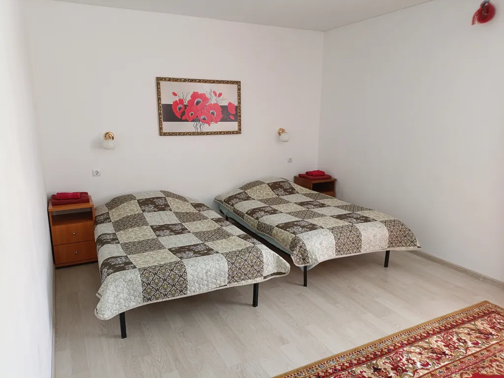 Уютная квартира рядом с ГЛЦ Металлург Магнитогорск и озеро Банное