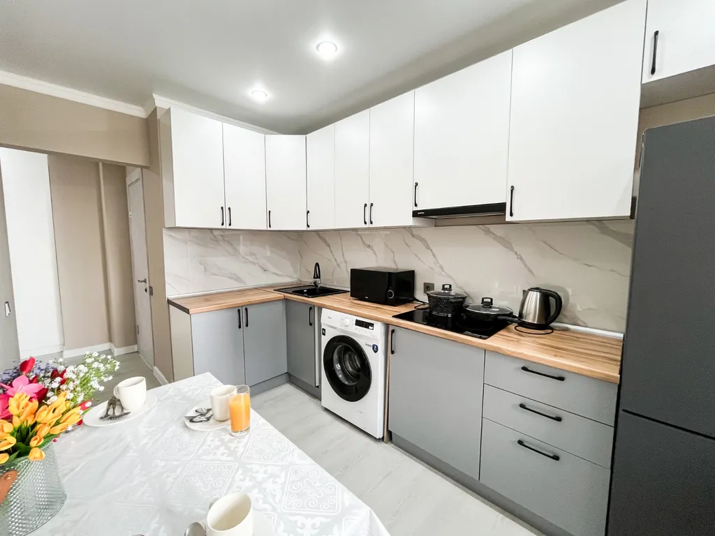 Квартира Уютная чистая современная квартира — Алматы