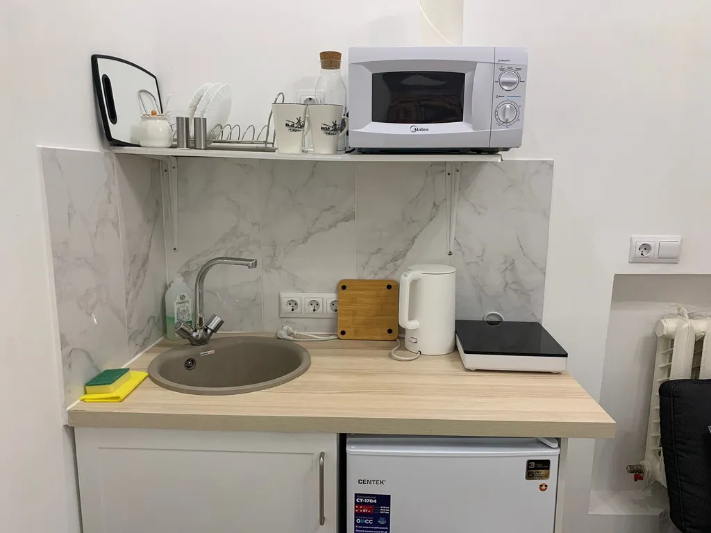 Яркая студия для пары у метро