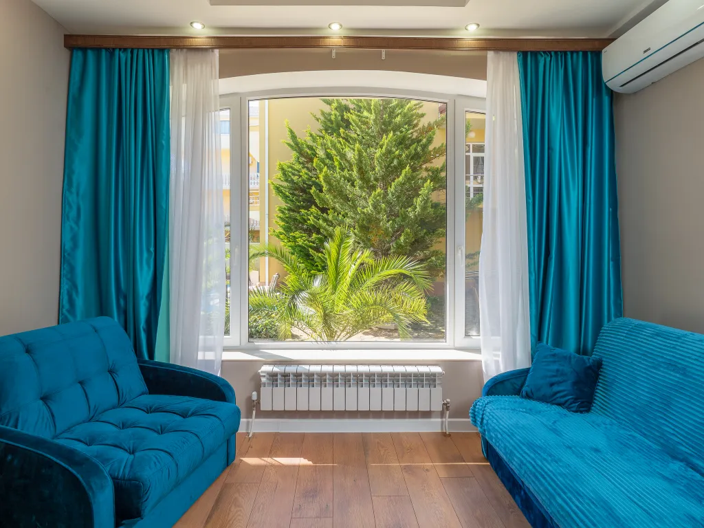 Квартира Квартира Уютная студия у моря с теплым бассейном — Сириус