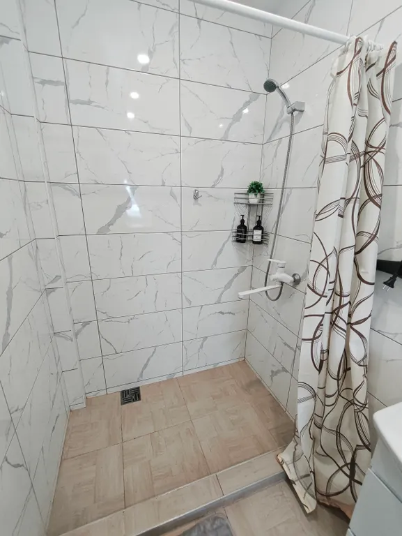 Светлая студия в центре (№13)