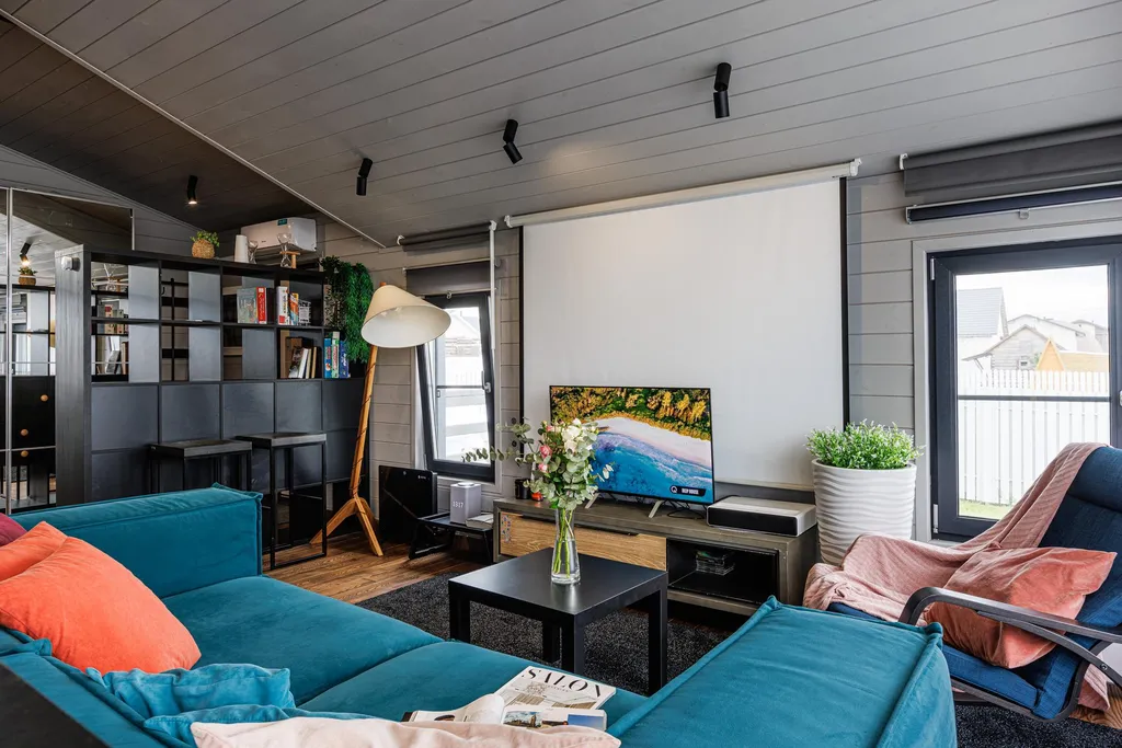 Коттедж Уютный дом с баней, вблизи водохранилища — Лопотово