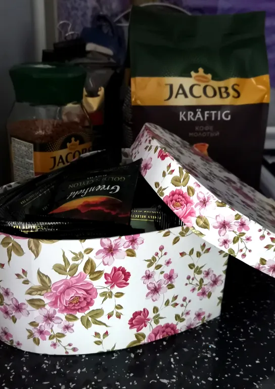 Чистая уютная и яркая квартира