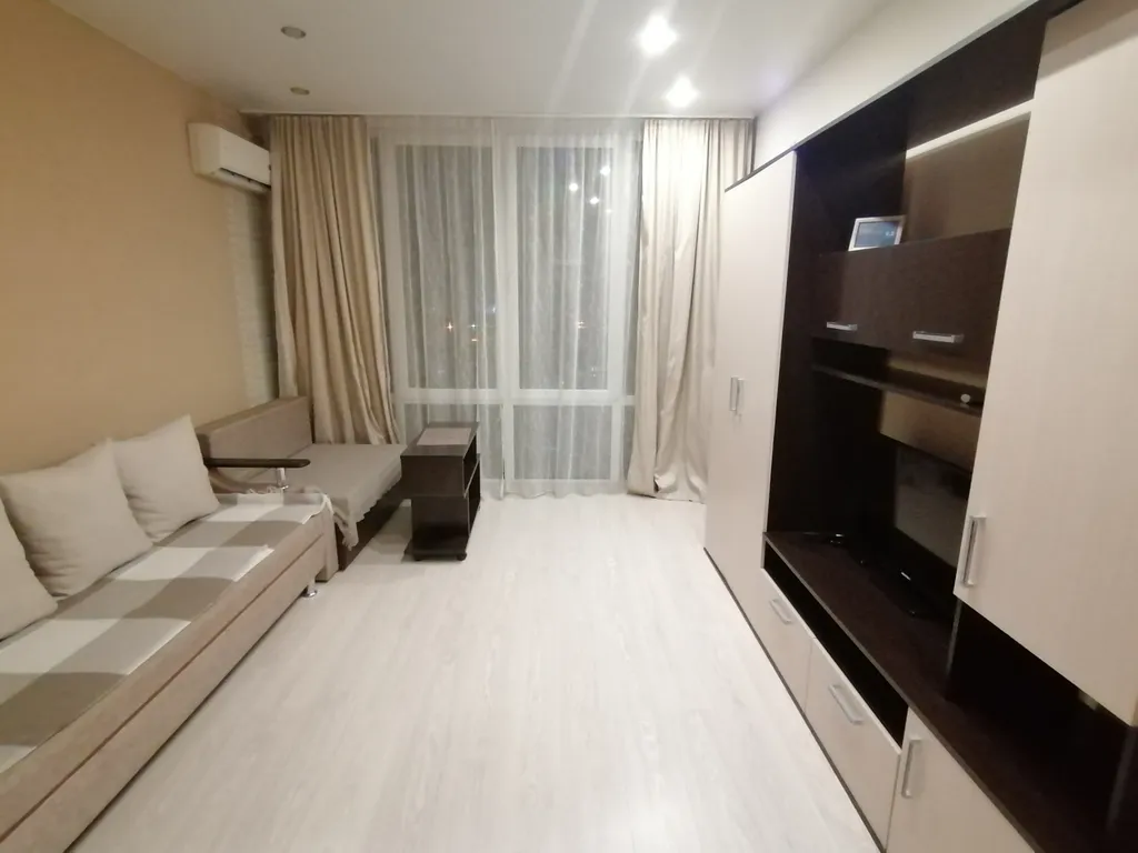 Квартира с панорамным видом на город и море — аренда посуточно в Сочи