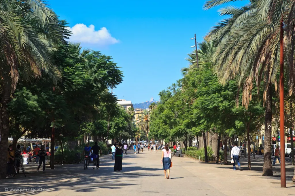 Уютная, чистая и светлая комната в самом сердце Барселоны