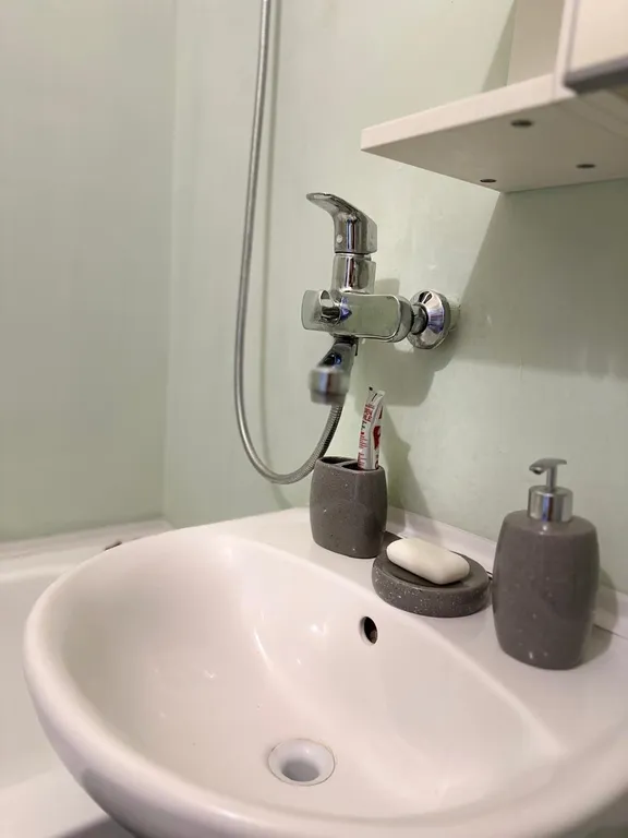 Современная уютная студия с евроремонтом