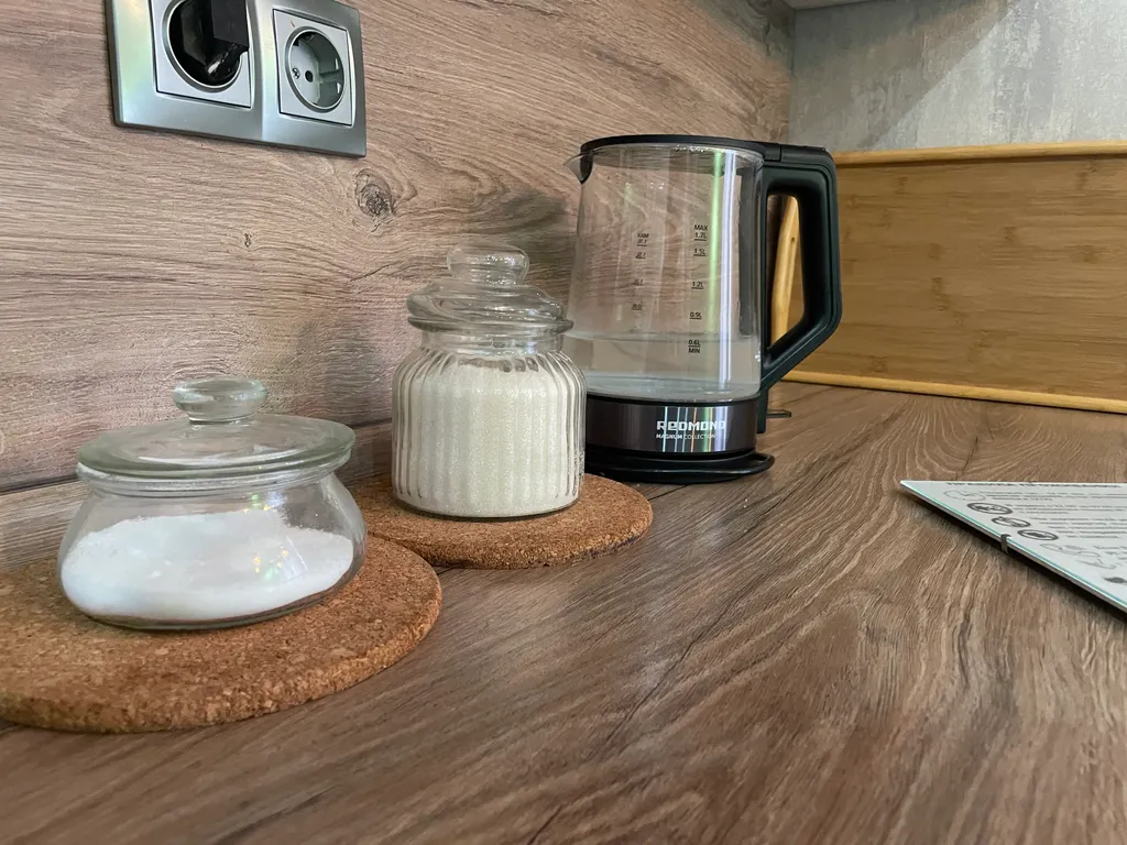 Комфортная квартира с огромной кроватью и матрасом Askona