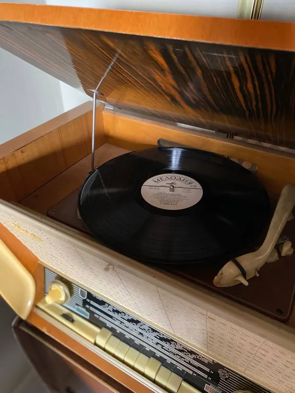 Уютная квартира Назад в будущее