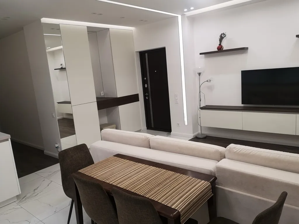 3-комнатная квартира с дизайнерским ремонтом в Маяке Минска