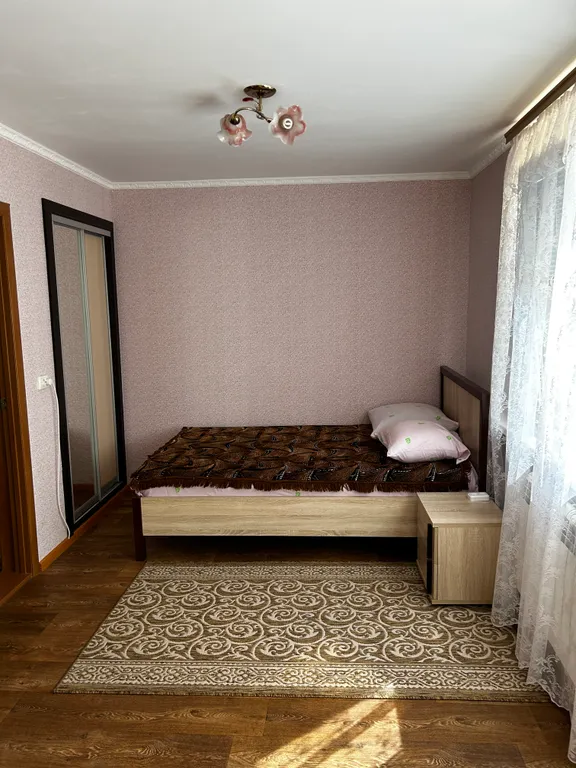 Часть дома в центре города со всеми удобствами