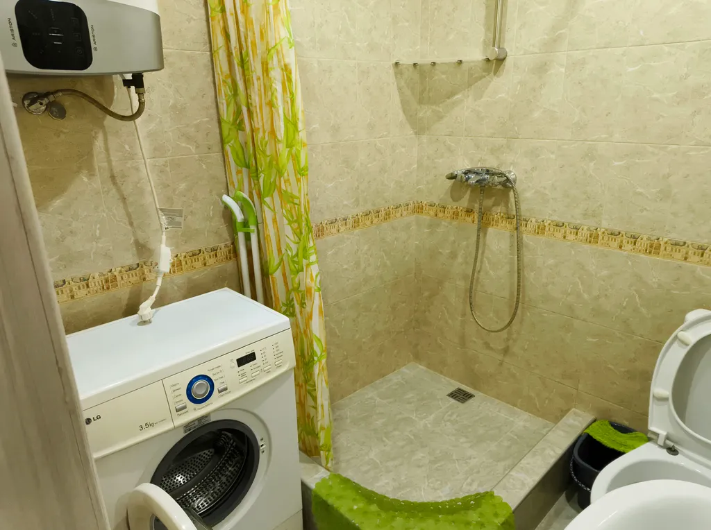 Уютная 2-х комнатная малогабаритка 250 метров до пляжа Факел