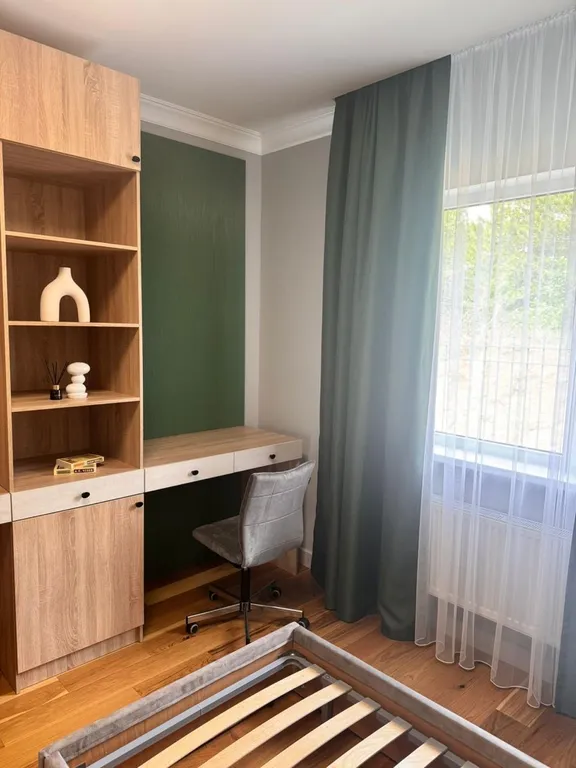 Дом с бассейном