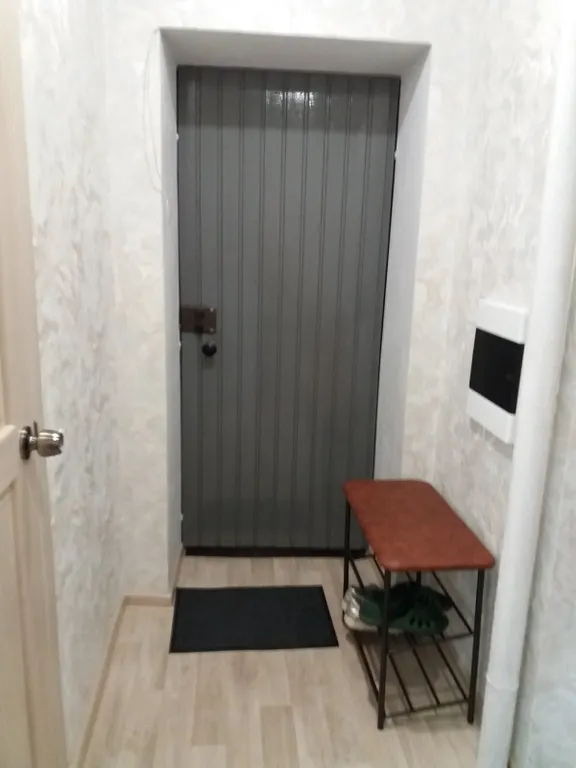 2-комнатная квартира с евроремонтом в центре Чебаркуля