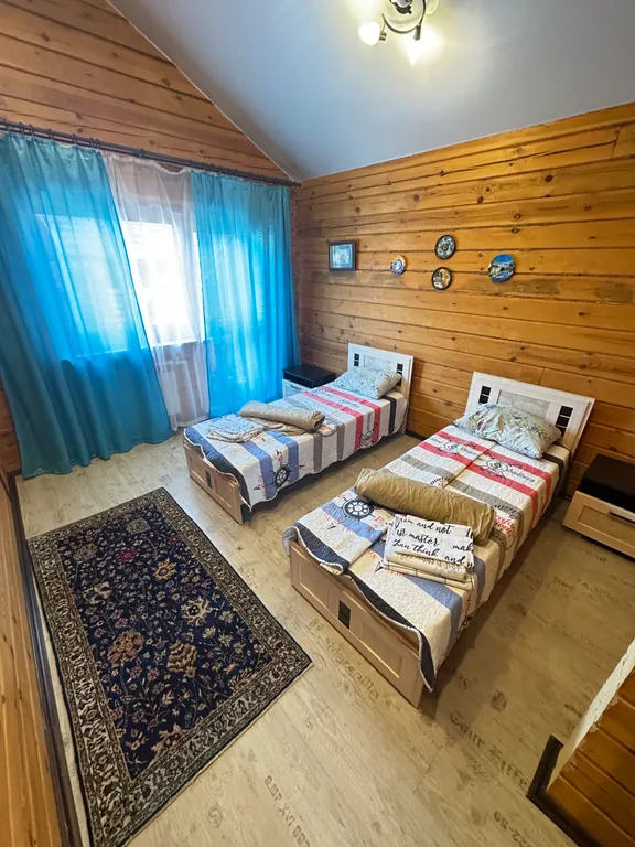 Дом у озера в Листвянке