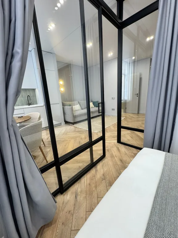 Уютная дизайнерская квартира