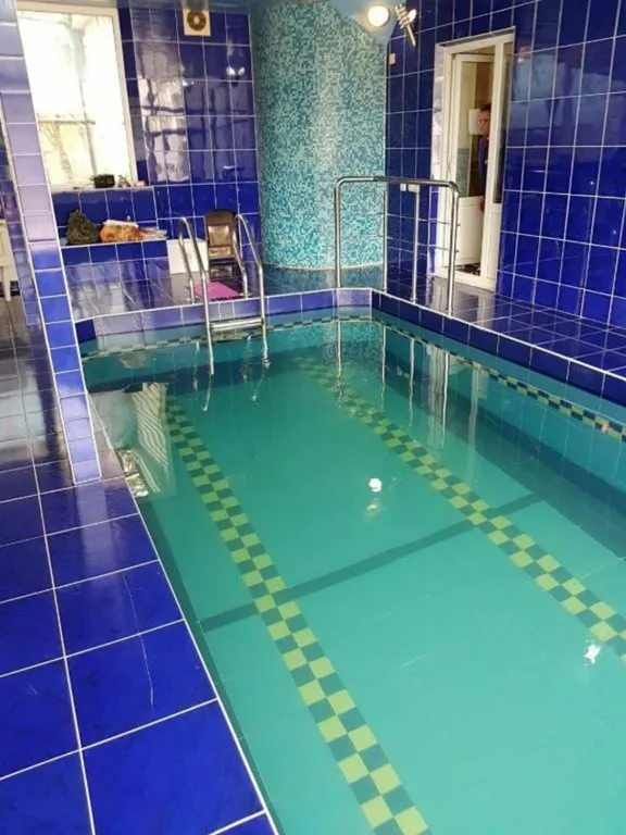 Семейная  деревянная, мансардная студия