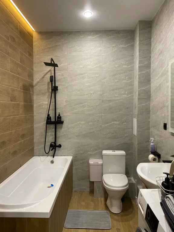 Новая квартира с крутым ремонтом рядом с трассой