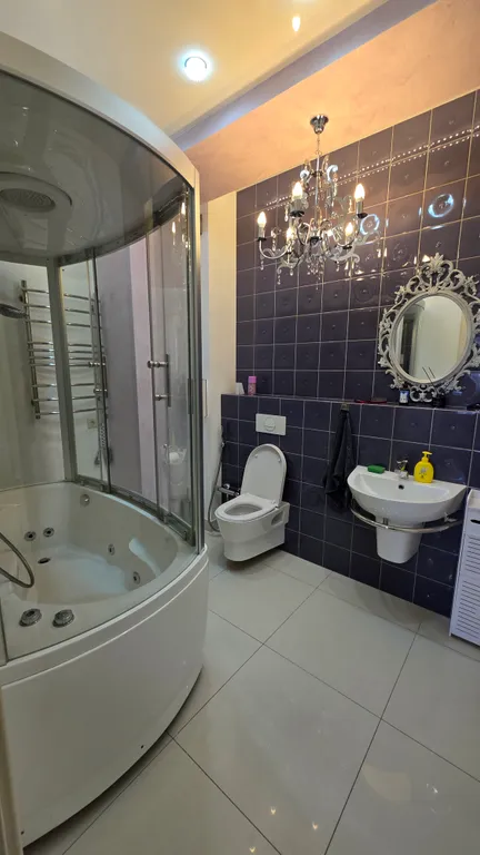 Просторная квартира в ЖК Александровский