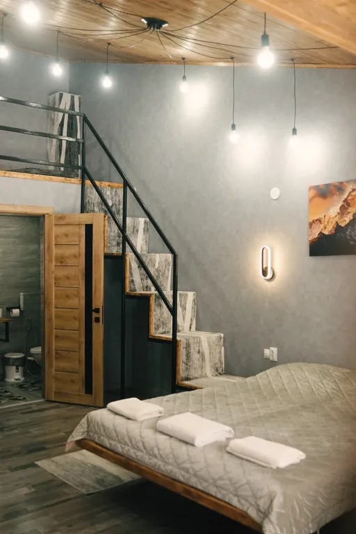 Новенький коттедж на большую компанию