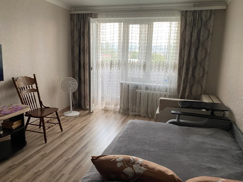 Квартира в спальном районе с развитой инфраструктурой