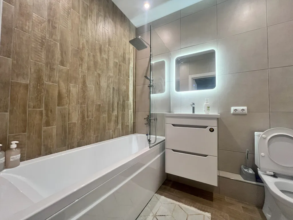 Квартира в центре города, жк Левобережье