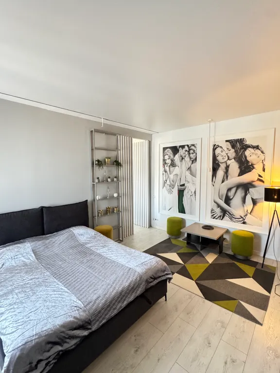 Квартира Квартира Exclusive apartment with jacuzzi in the center — Минск