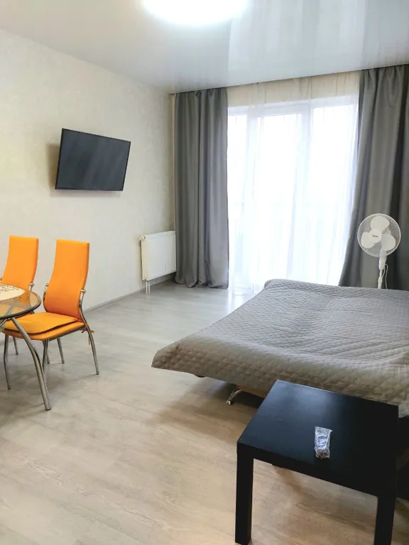 Комфортная и современная квартира в 3 минутах от набережной